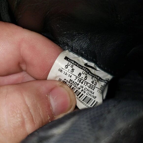 NIKE LeBron 12 - Mens SIZE 9.5 - Black Suede 716417-002 Sneakers - Picture 6 of 6